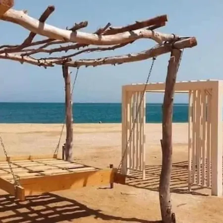 Holiday Studio With Seaview, Amazing For Couples, Sunny & Seaview & Free Wi-Fi Hurghada Exterior photo
