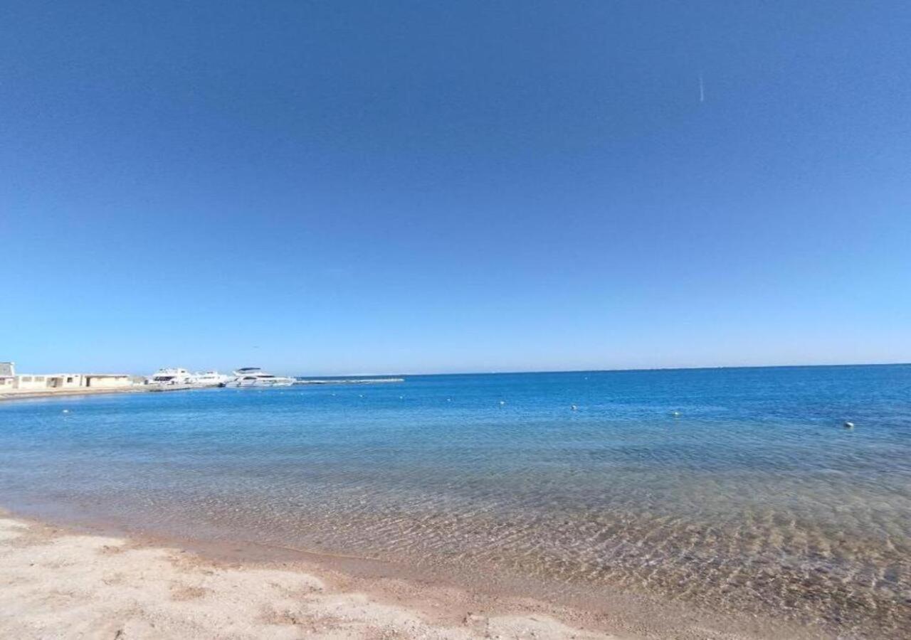 Appartement With Seaview, Amazing For Couples, Sunny & Seaview & Free Wi-fi