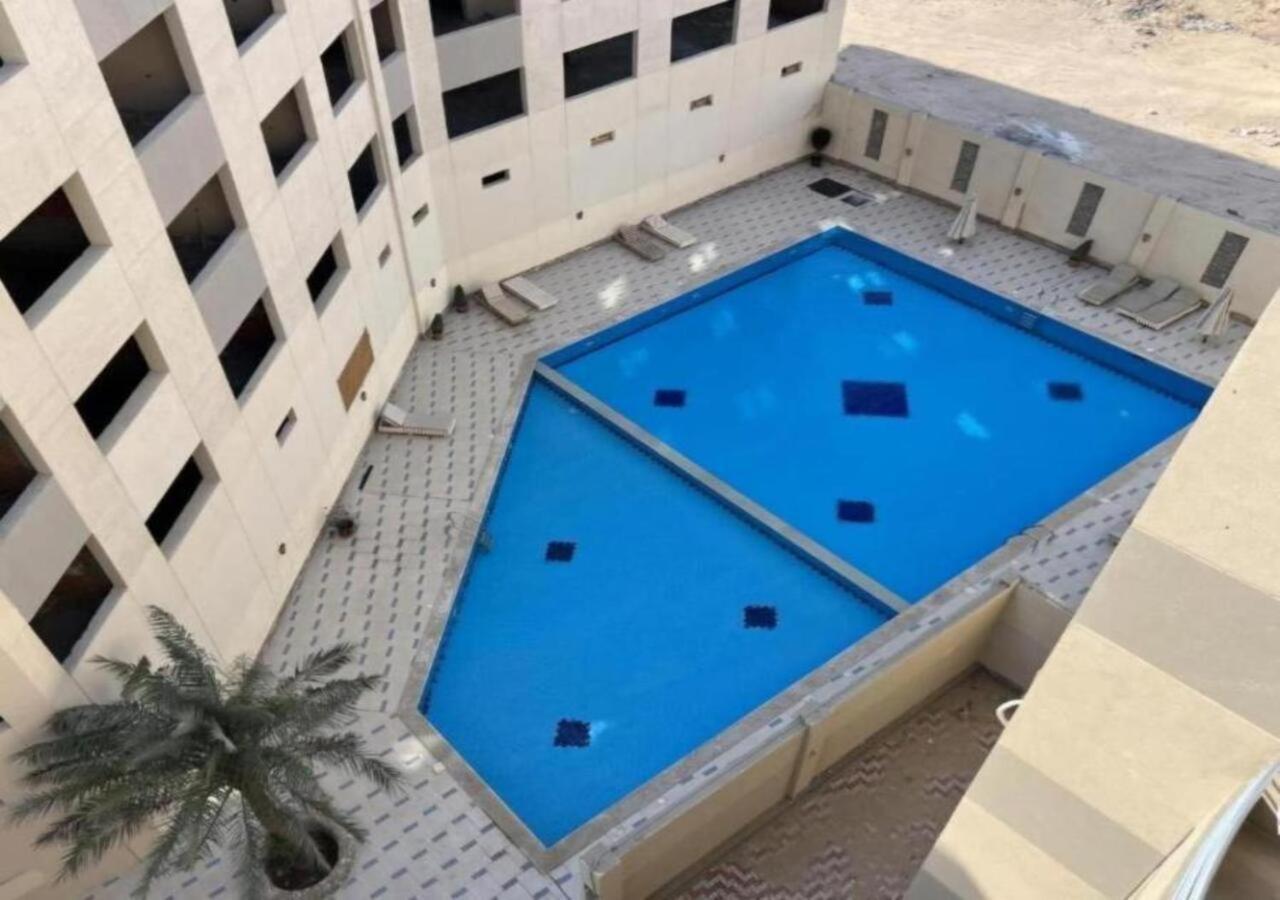 Appartement With Seaview, Amazing For Couples, Sunny & Seaview & Free Wi-fi Hurghada